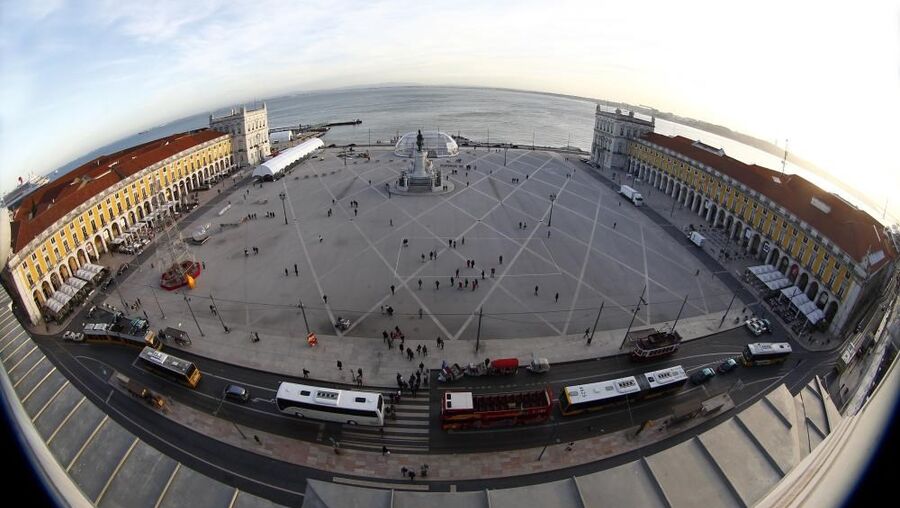 The amazing view from the top of the Arco da Rua Augusta
