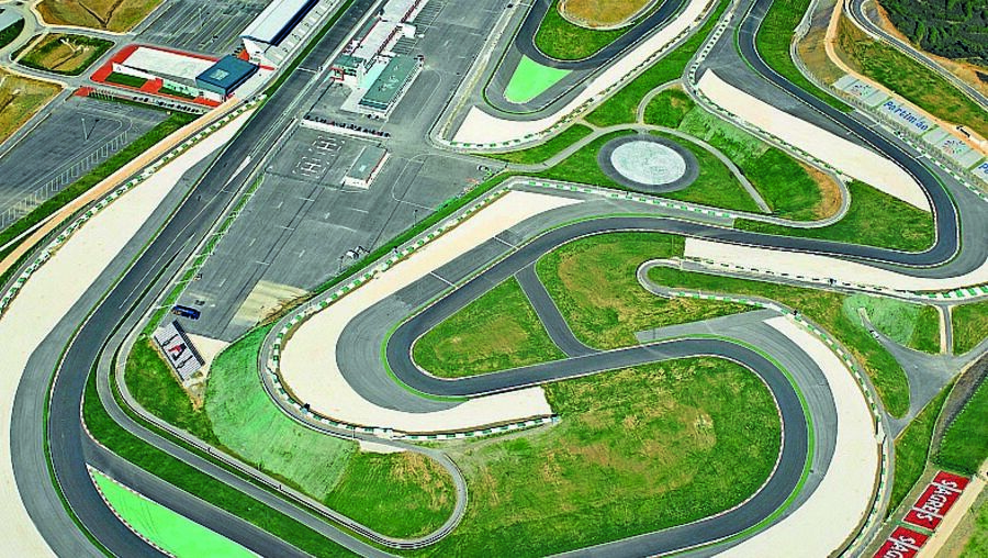 Autódromo do Algarve vai acolher várias provas internacionais 